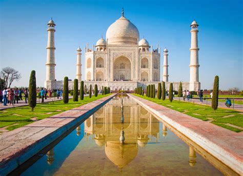 Taj Mahal: Aşkın İhtişamı ve Hindistan'ın Kültürel Hazinesi